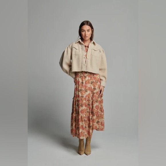 sundays Jackets & Blazers - Sundays Thalissa Sherpa Jacket Natural Cream Puff Sleeve Cropped Shacket XS NEW